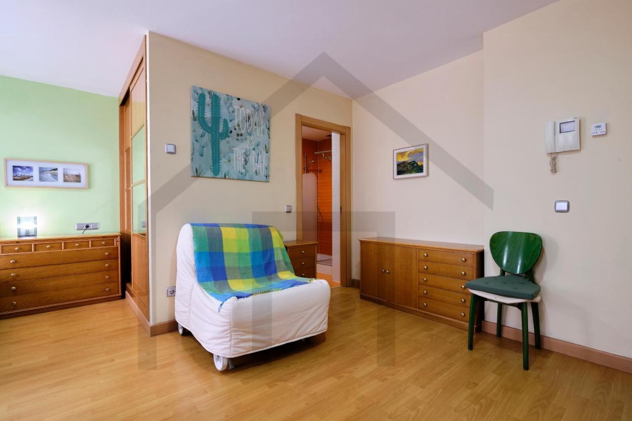 Loft En Oviedo - Ideal Para 3 Personas Buitenkant foto