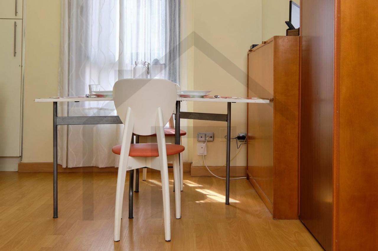 Loft En Oviedo - Ideal Para 3 Personas Buitenkant foto
