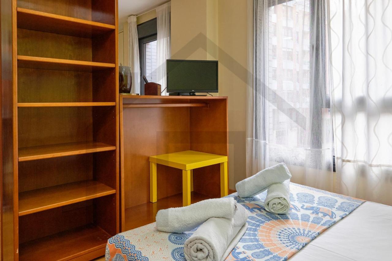Loft En Oviedo - Ideal Para 3 Personas Buitenkant foto