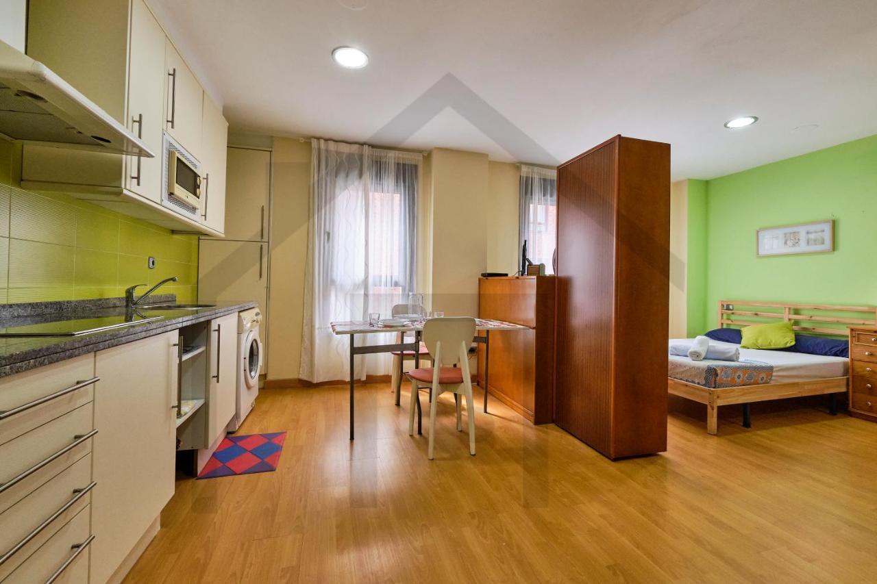 Loft En Oviedo - Ideal Para 3 Personas Buitenkant foto